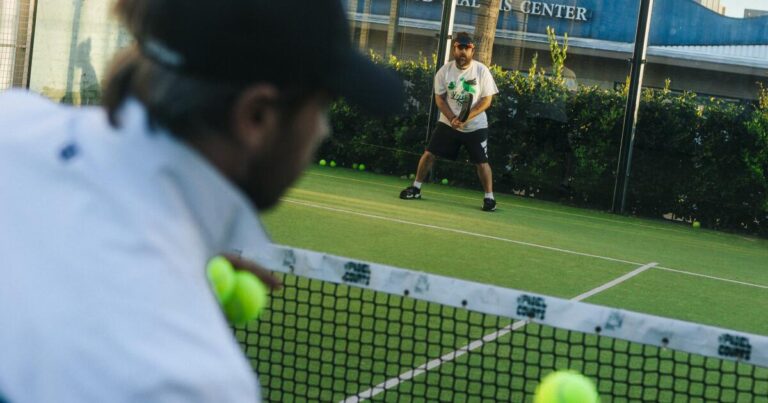 urlhttps3A2F2Fcalifornia times brightspot.s3.amazonaws.com2F9d2F332Fd2a9c4e64060a436fcf80ce037e32F1497138 wk padel hot racquet sport 2